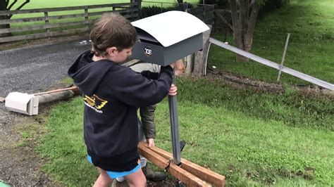 installing mailbox on existing metal post